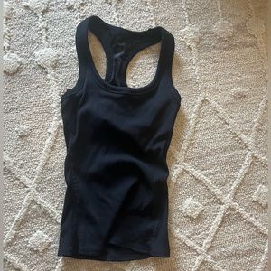 ALO ATHLETIC RUNNING TANK
